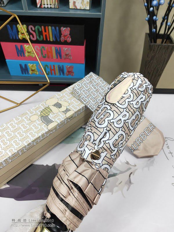 BURBERRY巴寶莉傘 最新火爆單品 巴寶莉晴雨傘 超強防曬隔熱 防紫外線  zm1102